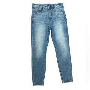American Eagle Light Wash Super Hi-Rise Jegging Jeans Womens Sz 4 X-Short